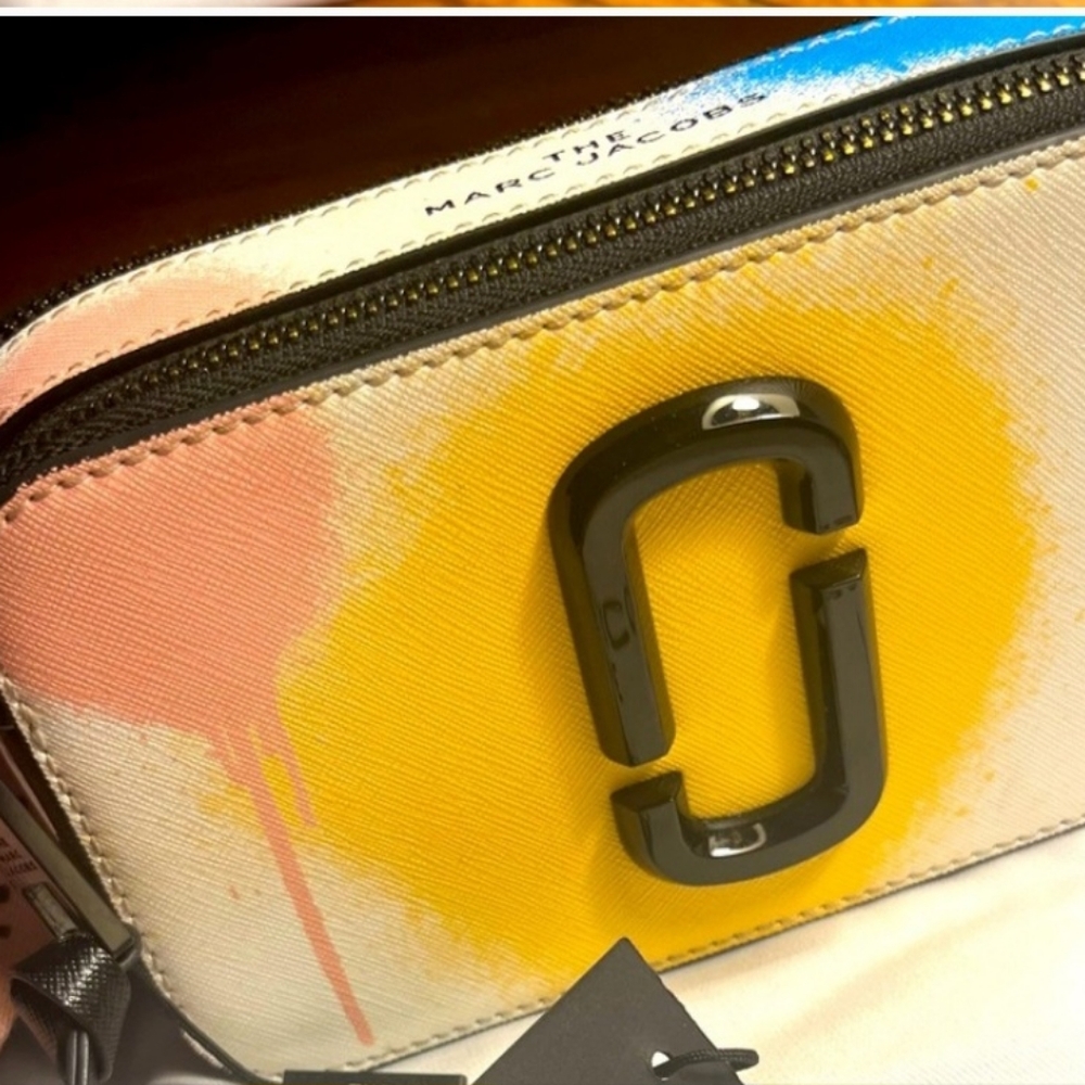THE MARC JACOBS The Snapshot Painted Saffiano Leather Camera Bag